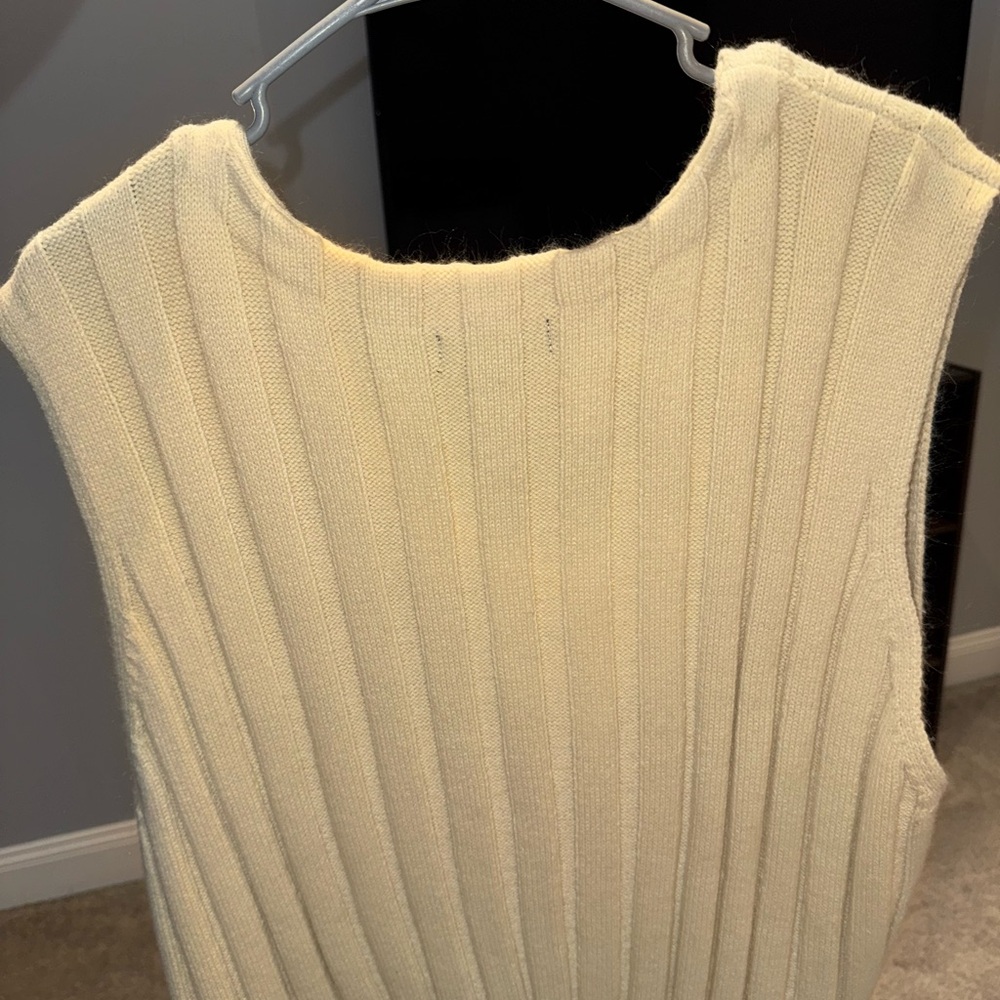 Forever 21 Cream Crew Neck Sweater with Ribbed Texture
